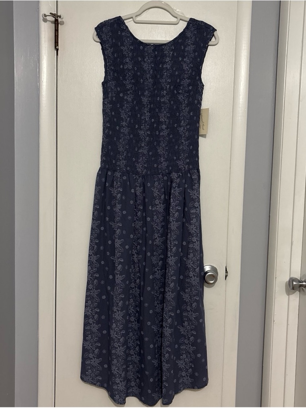 Universal Thread Navy Smocked Floral Maxi Dress